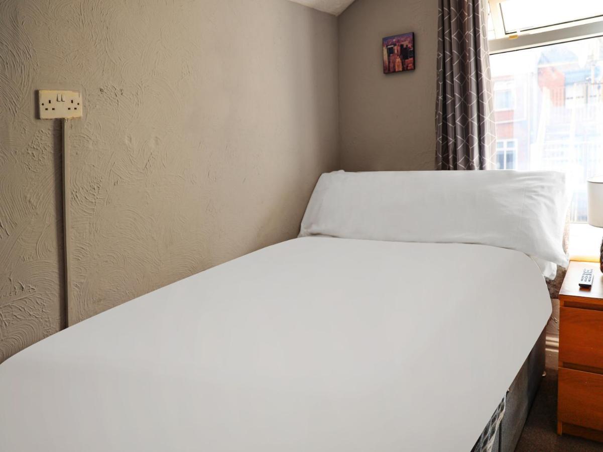The Shores Hotel, Central Blackpool Extérieur photo