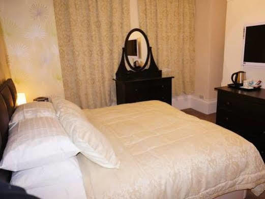 The Shores Hotel, Central Blackpool Extérieur photo